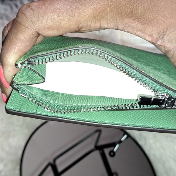 Coach NWTs Bifold Wallet Soft Green Pebbled Leather Wallet - Picture 10 of 10